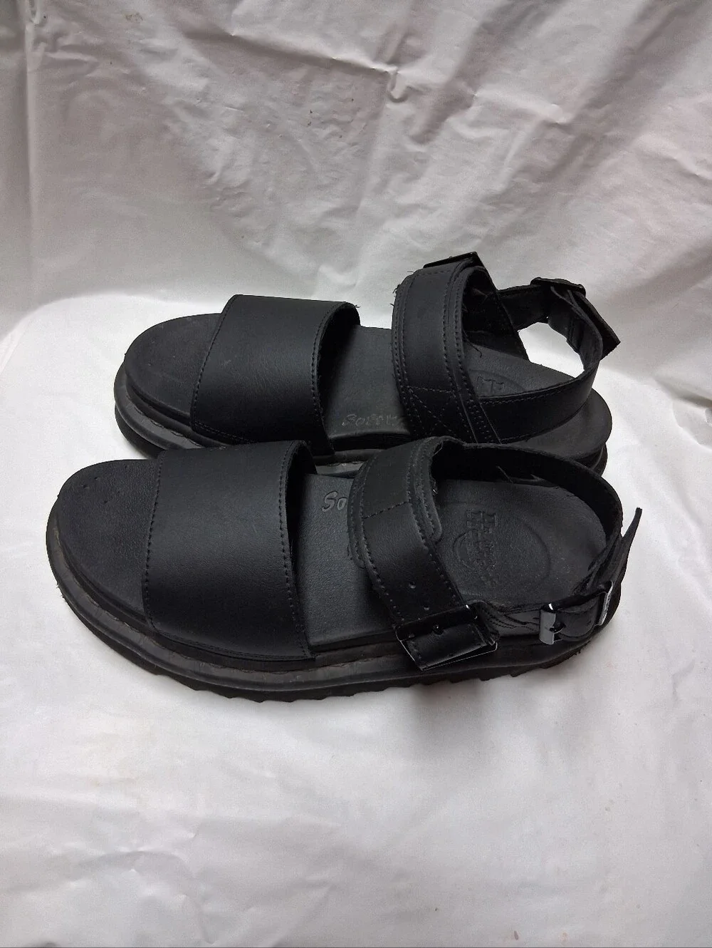Dr. Martens comfortable women